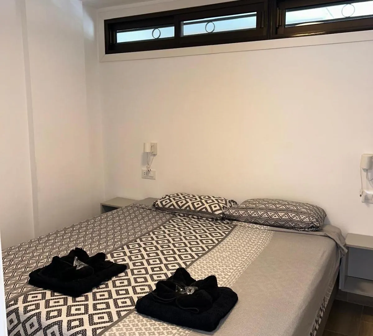 312 Olympia 1 Bedroom, Ocean View Wifi Free Playa de las Américas 0*,